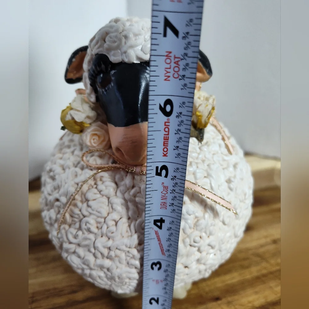 Art Sheep Vickie Thomas *Unsigned Cute Collector Conversation Piece